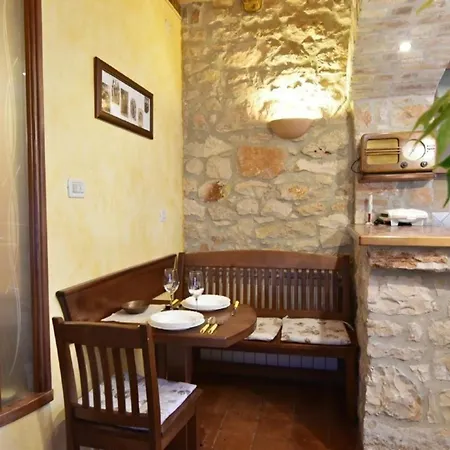 Tolles In Mit Grill, Terrasse Und Garten *
